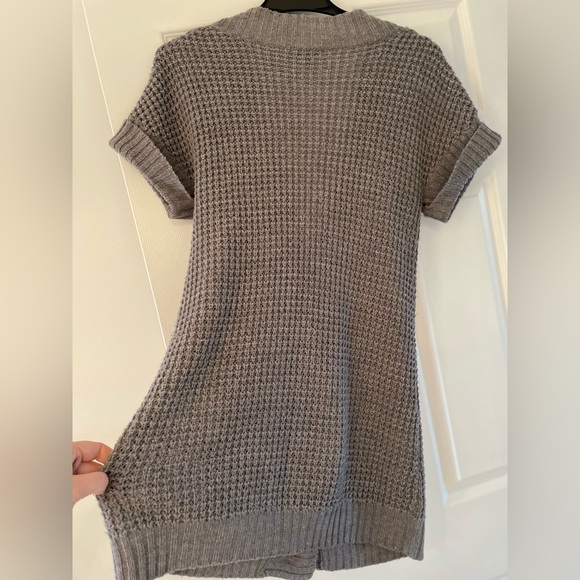 G21 EUC cable-knit button closure cardigan short-sleeve - Picture 2 of 5